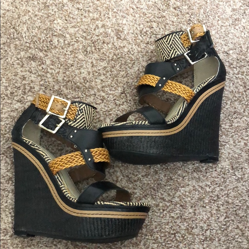 Mossimo wedges